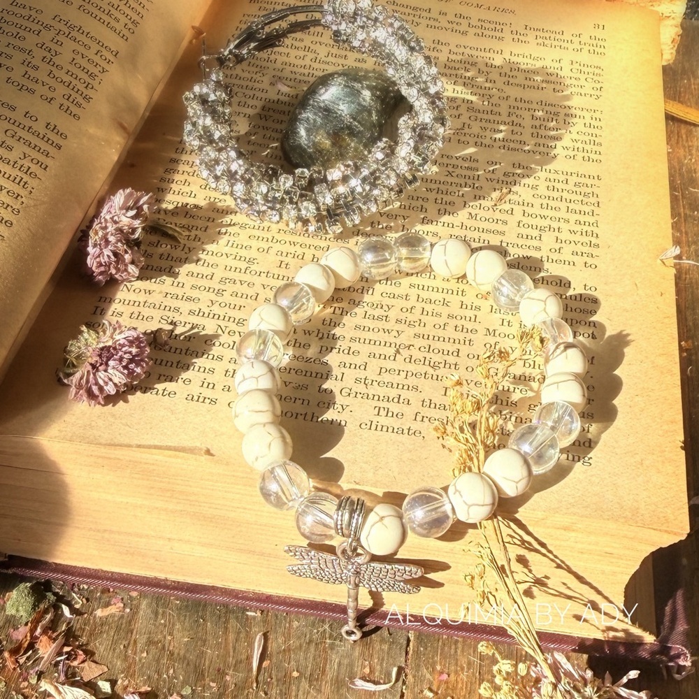 Howlite & Clear Bead Bracelet • Silver Dragonfly Charm • California Mystic - Picture 3 of 3